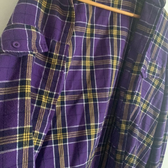 M | Oversized PLT Flannel - Picture 4 of 4